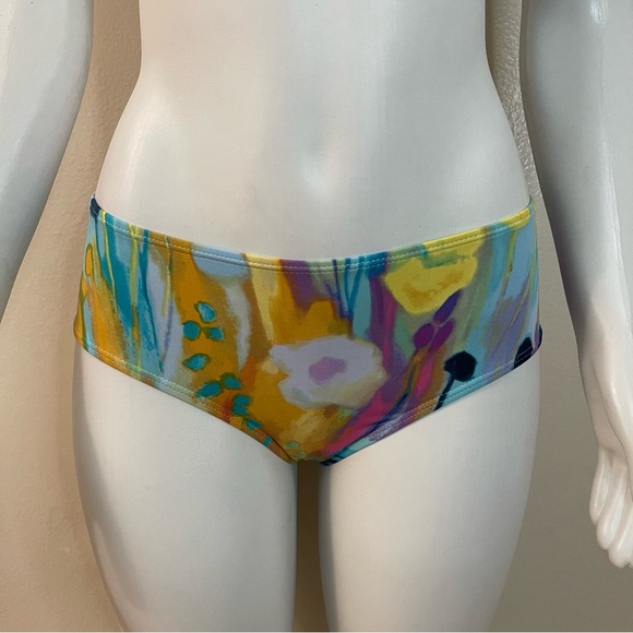 Blue multi color swimwear  top and bikini bottom set - Picture 4 of 10